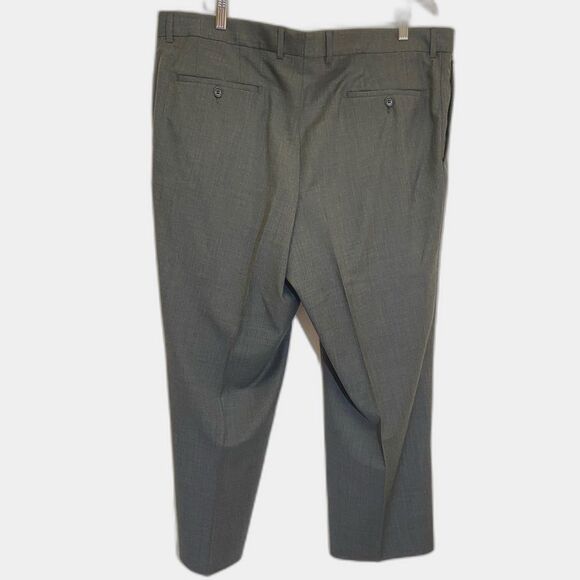 HUGO BOSS - Charcoal Gray Virgin Wool Dress Pants - Men’s 40 x 28 - Picture 2 of 7